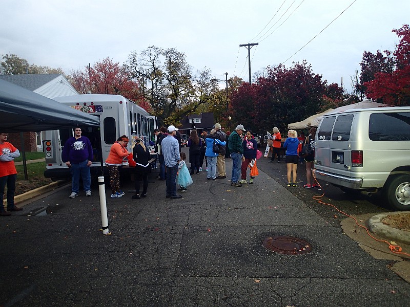 2015-10-24 Headless Horseman 10K 090.jpg - 2015 Headless Horseman 10K